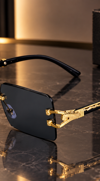 Cartier Signature C Day